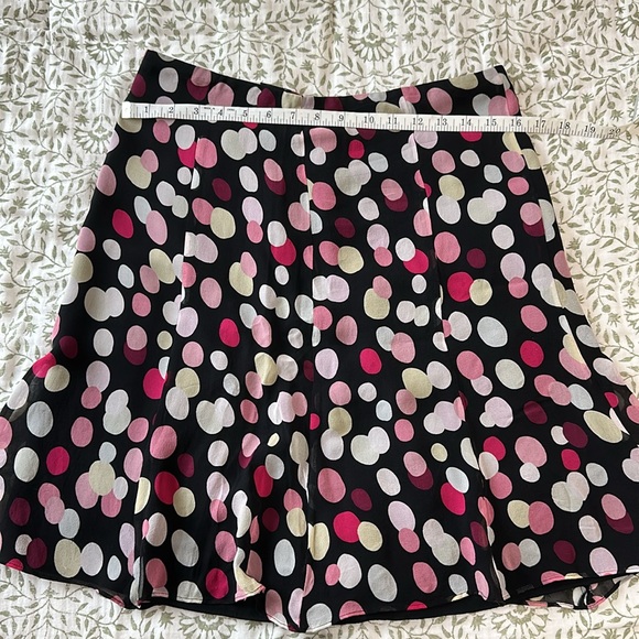 Express Skirt - Picture 2 of 5